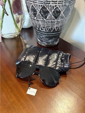 Moncler Black Round Polarized Sunglasses with Pouch